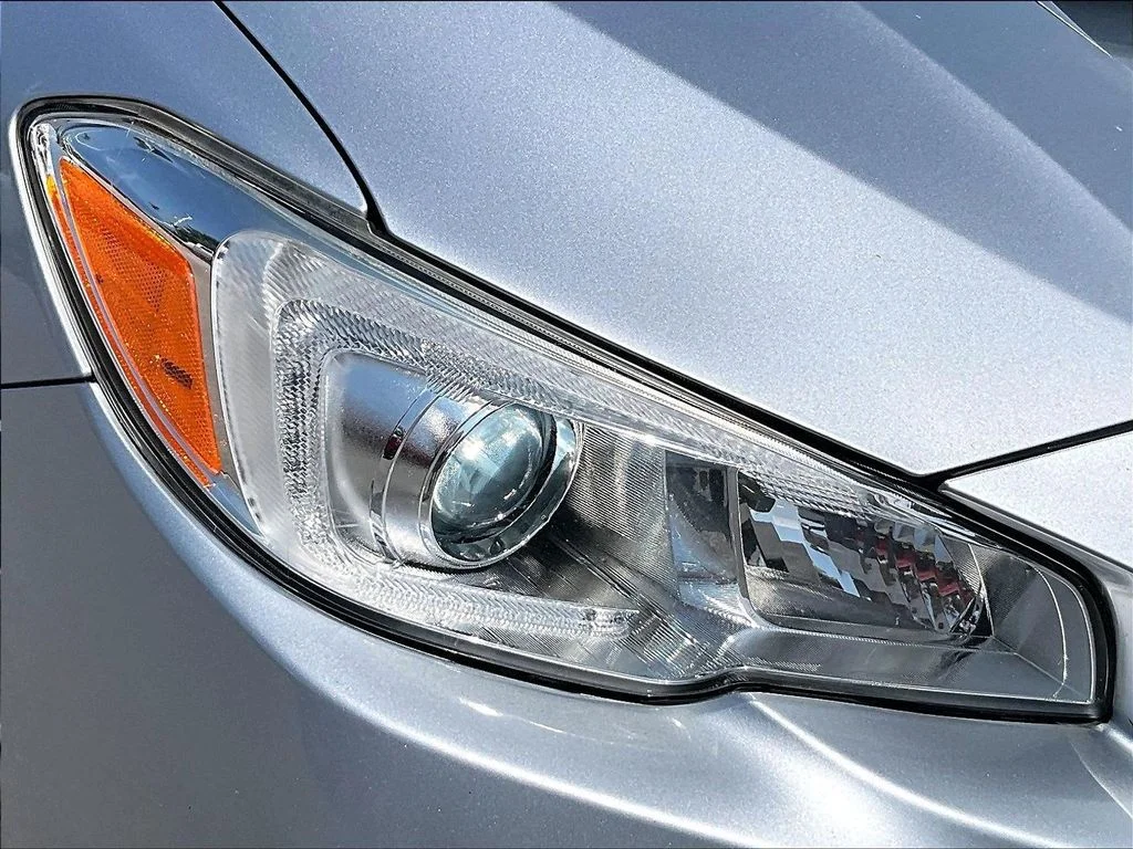 Used 2021 Silver Subaru Base image 30