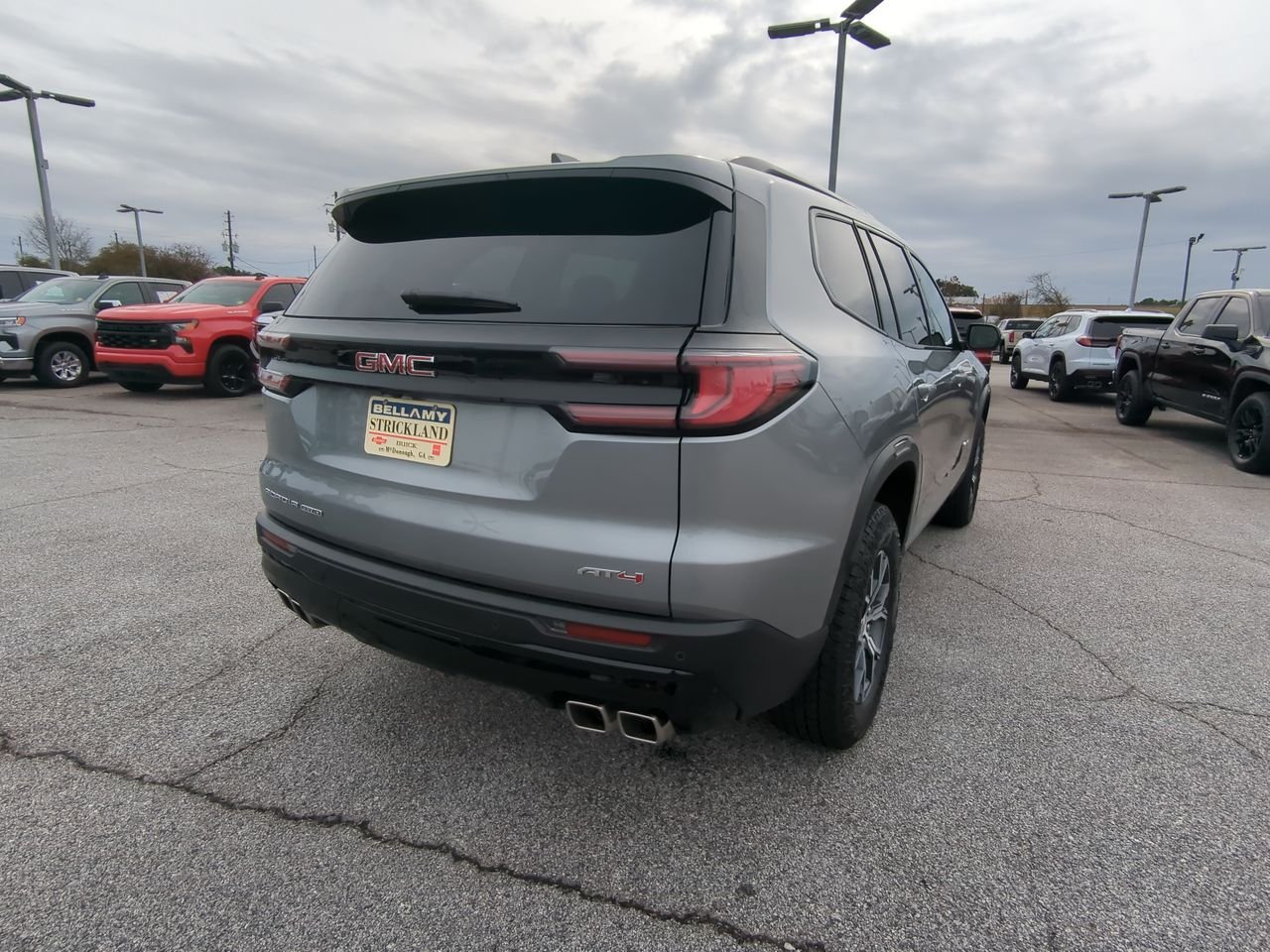 Used 2025 Sterling Metallic GMC AT4 image 36
