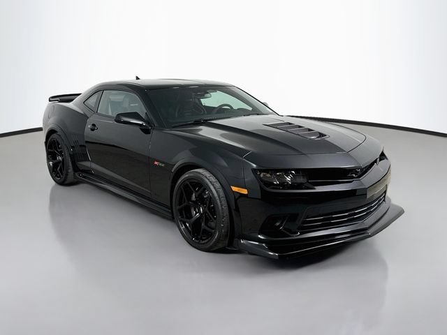 Used 2015 BLACK Chevrolet Z/28 image 1