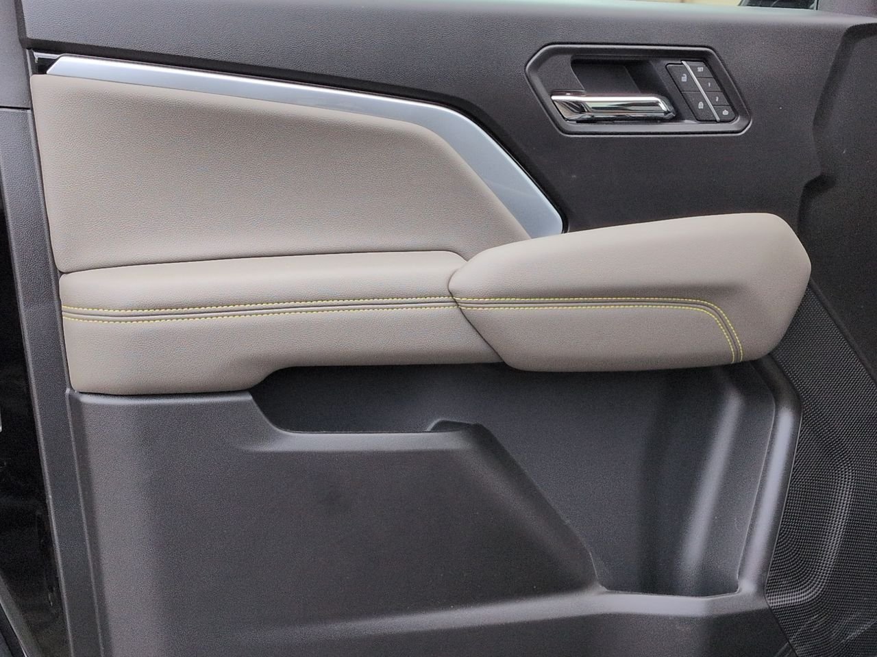 2026 Chevrolet Colorado ZR2 - Photo 23