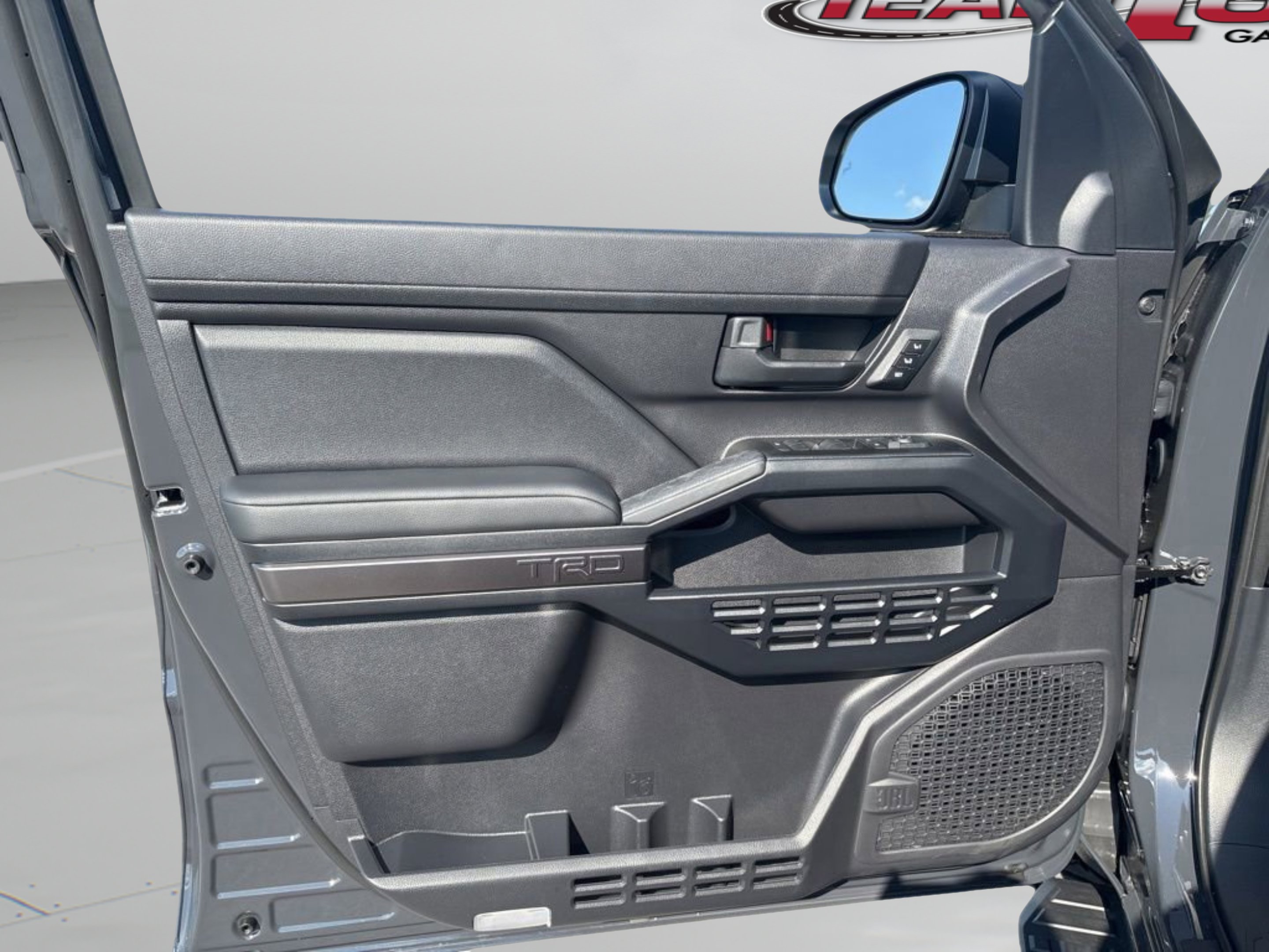 New 2026 01l7/Undergroun Toyota TRD Off Road Premium image 27