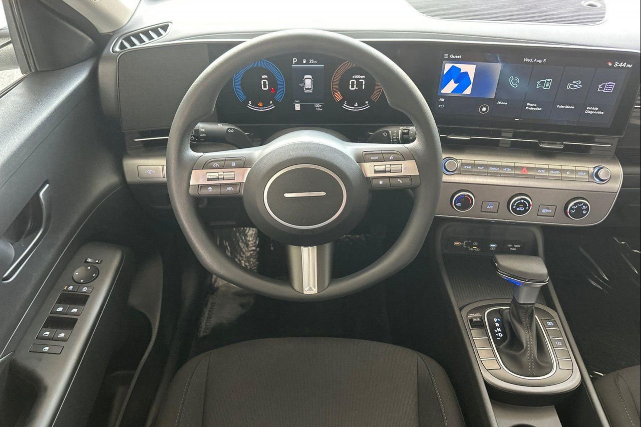 New 2027  Hyundai SE FWD image 13