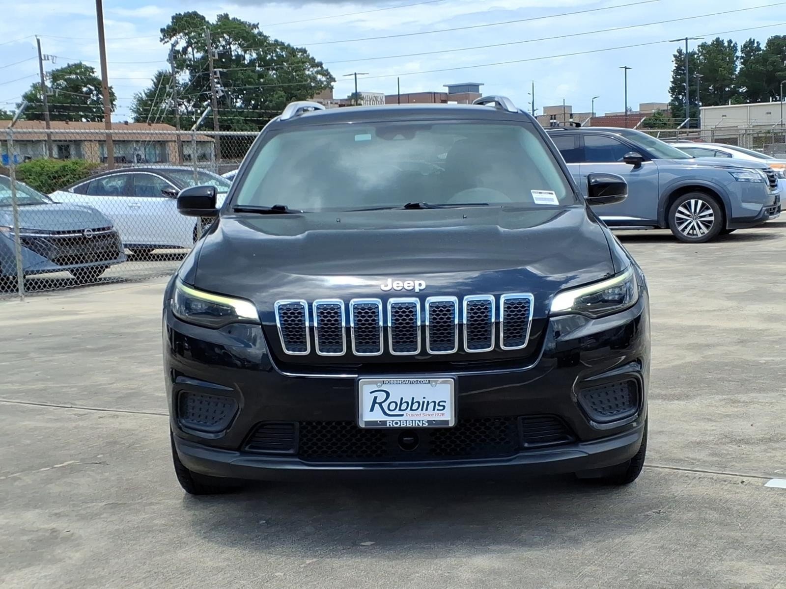 Used 2021 Jeep Cherokee Latitude with VIN 1C4PJLCB7MD168713 for sale in Humble, TX