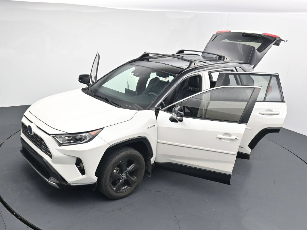 Used 2020 White Toyota XSE image 26