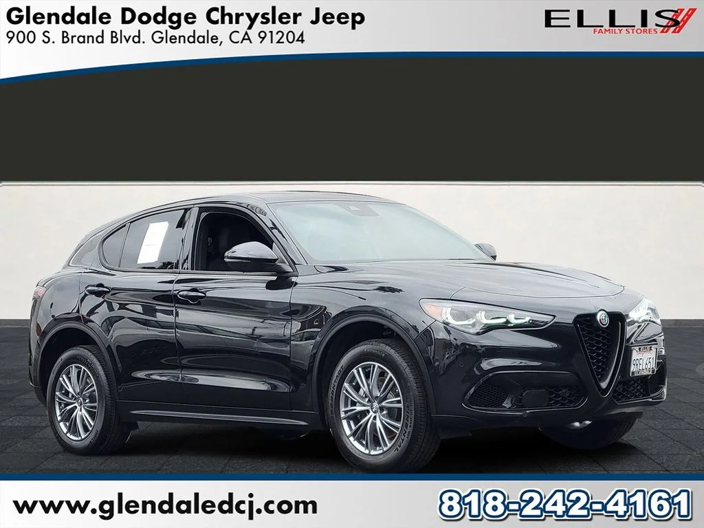 2024 Alfa Romeo Stelvio Sprint RWD's photo