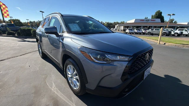 Used 2023 Silver Toyota LE image 2