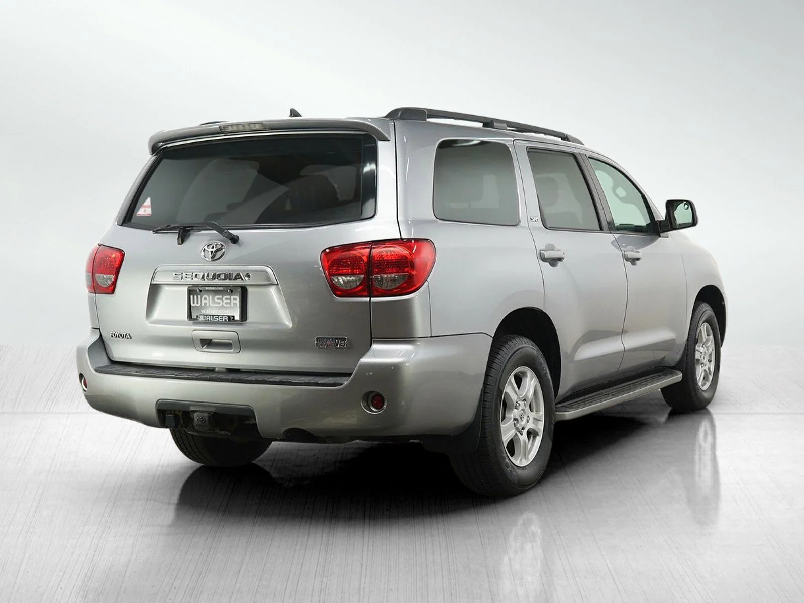 Used 2010 Silver Sky Metallic Toyota SR5 image 6