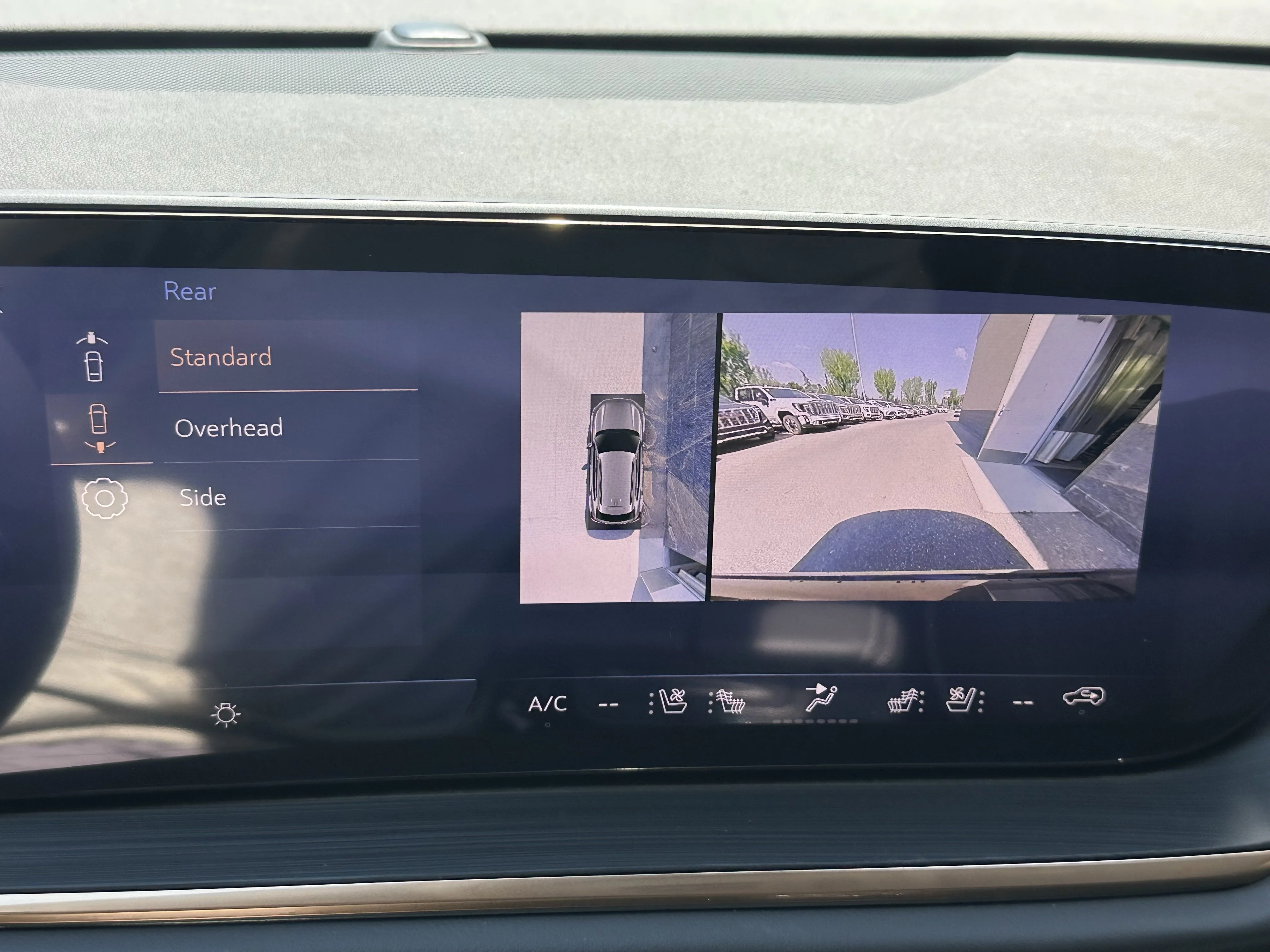 New 2026 Ebony Twilight Metallic Buick Avenir image 14