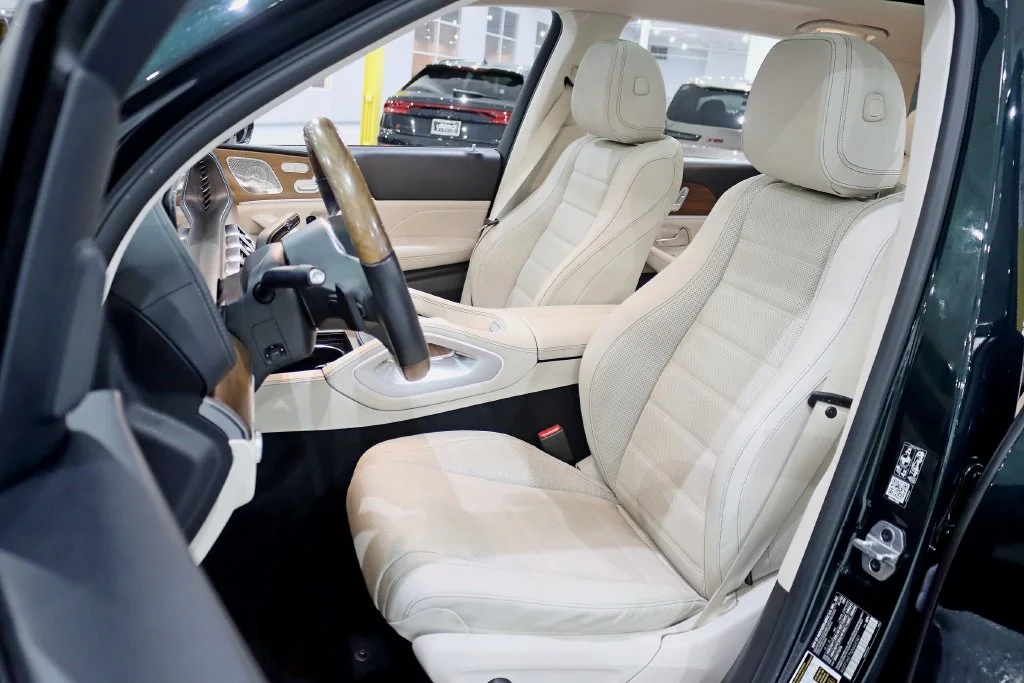 Used 2022 Green Mercedes-Benz GLS 450 image 26
