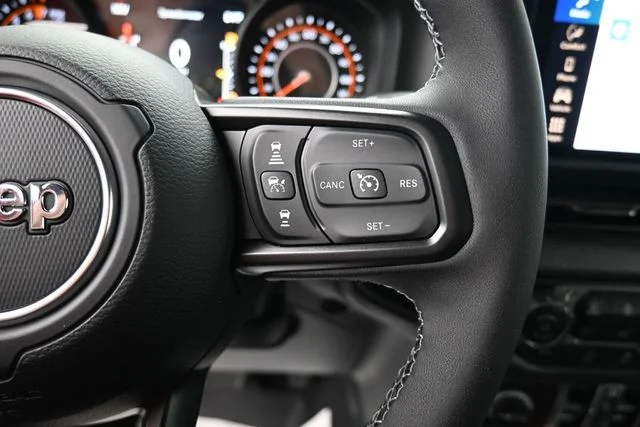New 2026 Reign Exterior Paint Jeep Sport S image 18