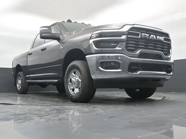 New 2026 Granite Crystal Metallic Clear-Coat Exterior Paint RAM Tradesman image 45