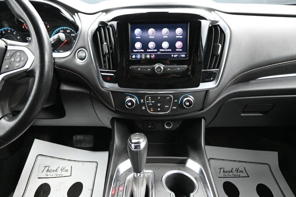Used 2020 Gray Chevrolet LT image 17