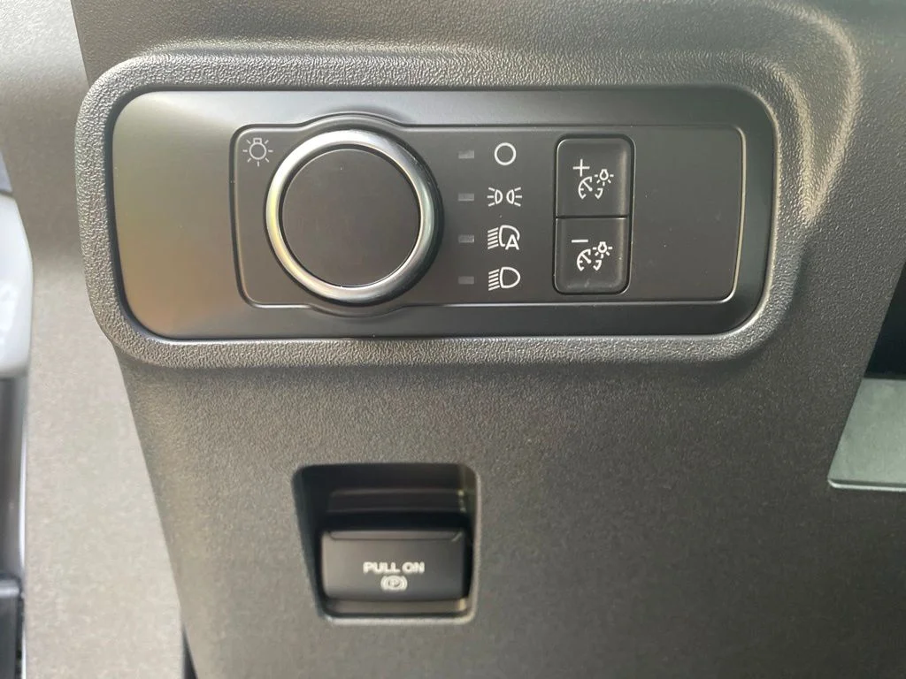 New 2026 AVALANCHE GRAY Ford Big Bend image 15