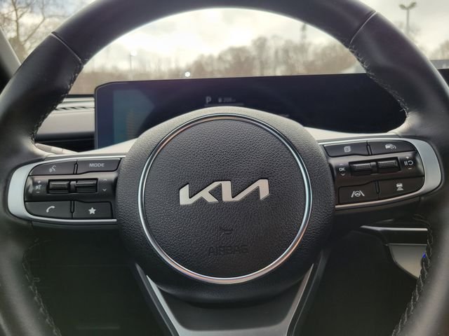 Certified Used 2025 Gray Kia GT image 11