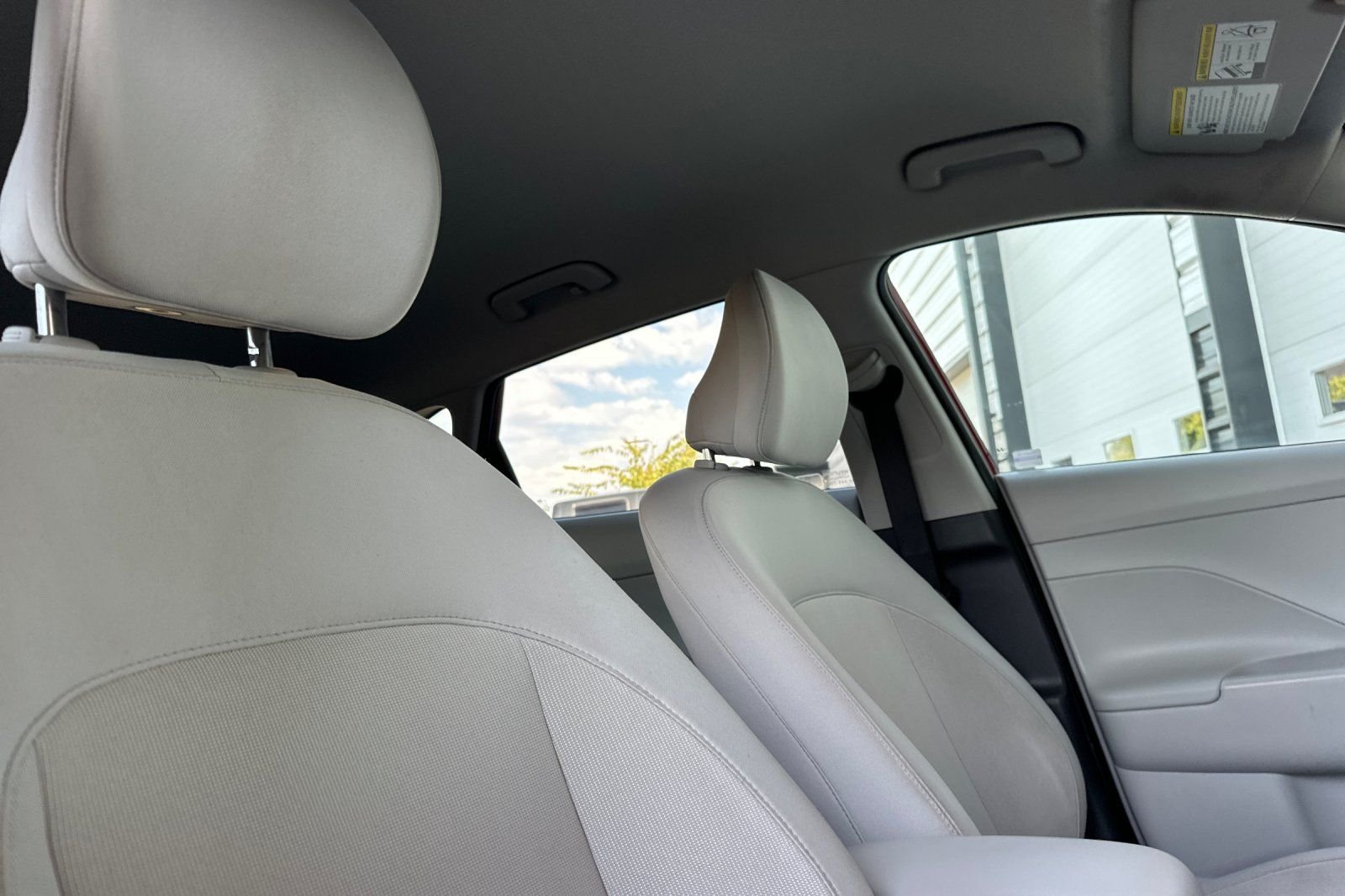 Used 2024 Red Hyundai SEL image 18