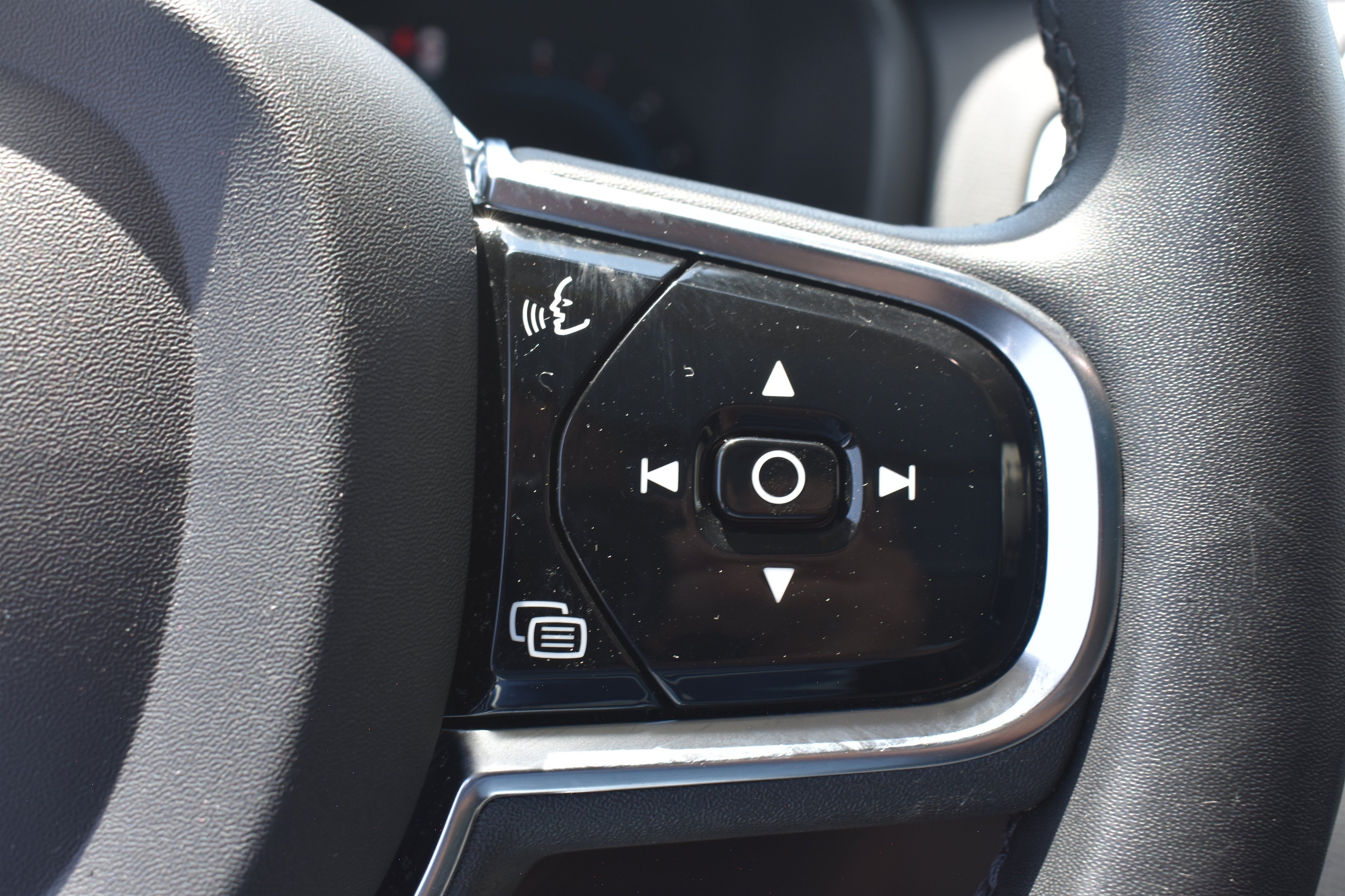 2023 Volvo XC90 Core - Photo 24