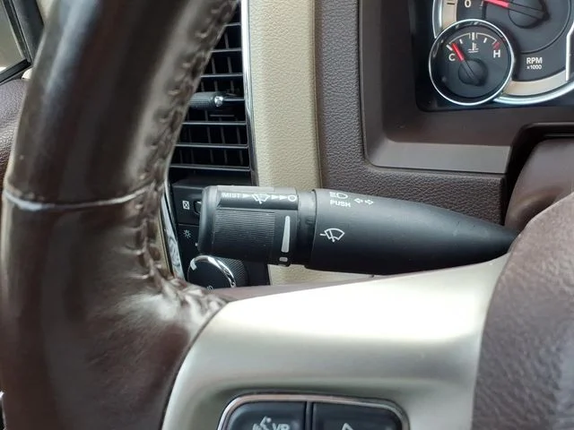 Used 2018 White Ram Laramie image 28