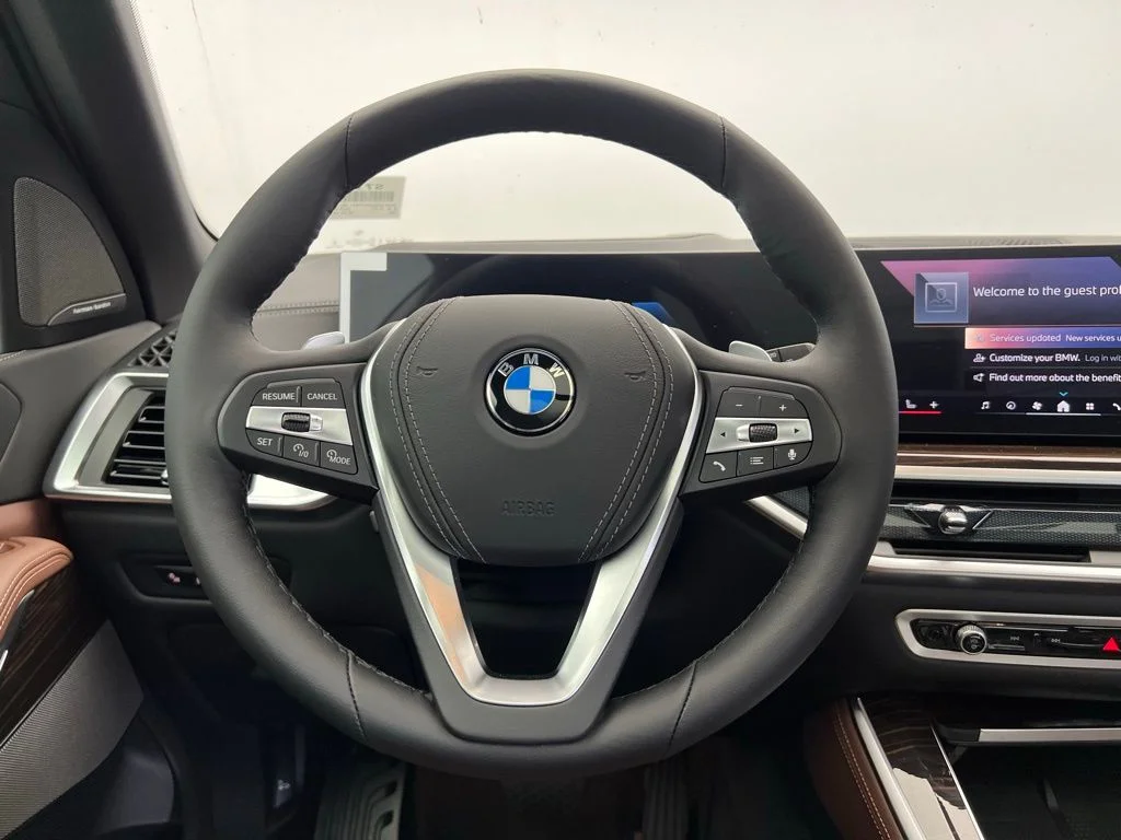 New 2026 Gray BMW xDrive40i image 17