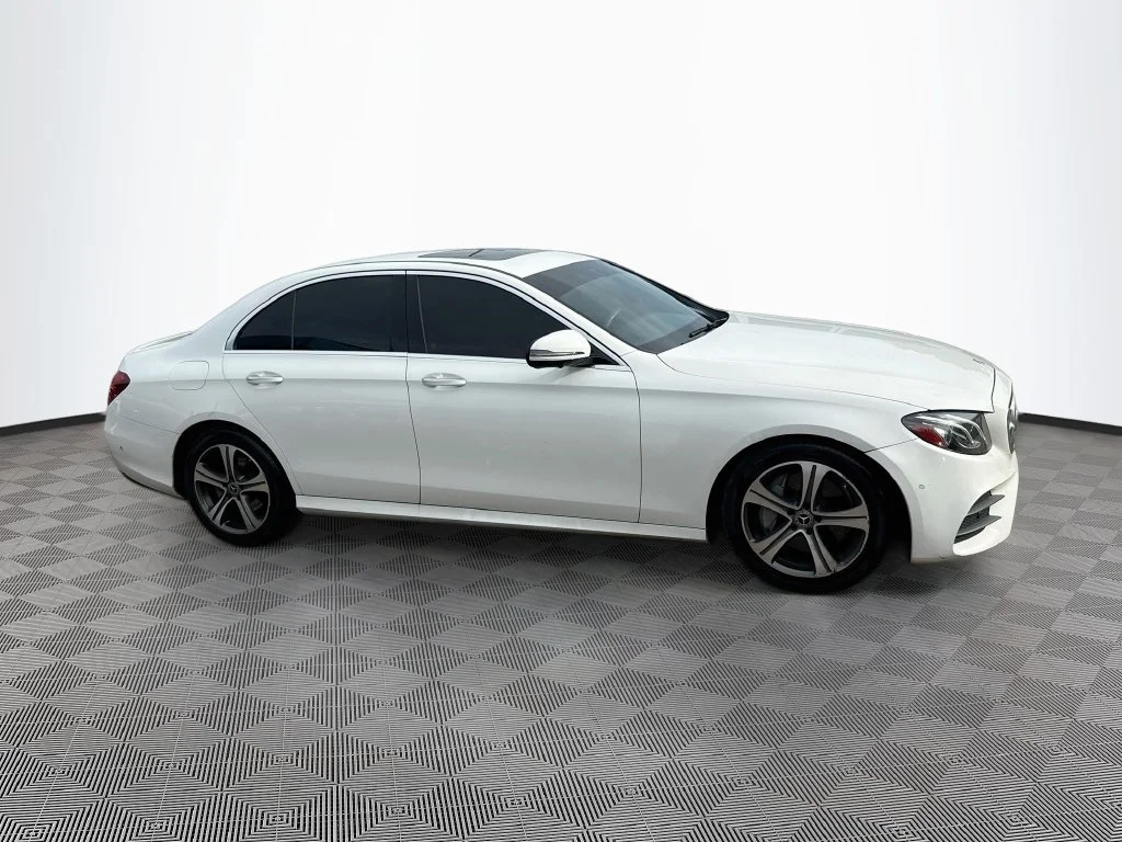 Used 2020  Mercedes-Benz E 350 image 5