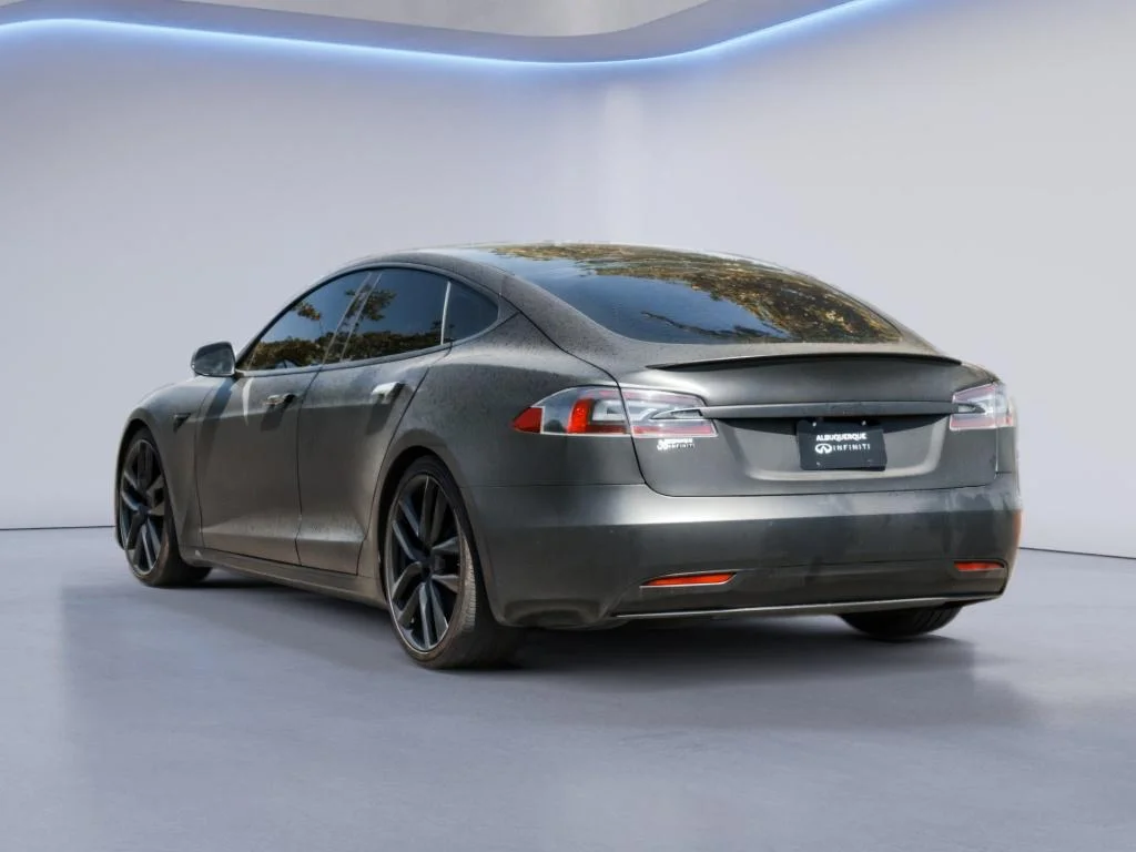 Used 2018 Solid Black Tesla P100D image 7