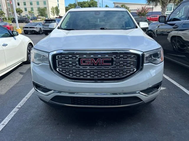 Used 2018 White GMC Denali image 2