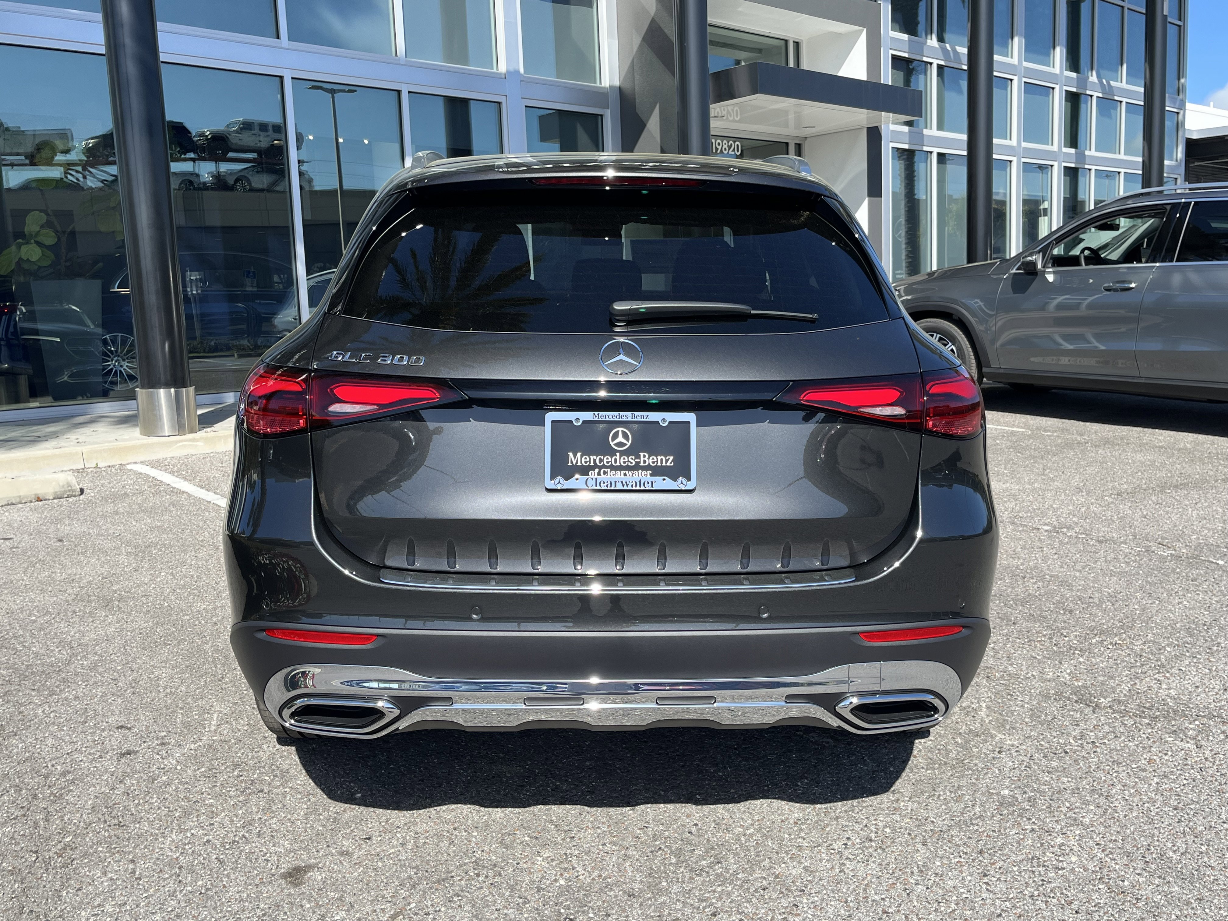 New 2026 Graphite Grey Metallic Mercedes-Benz GLC 300 image 5