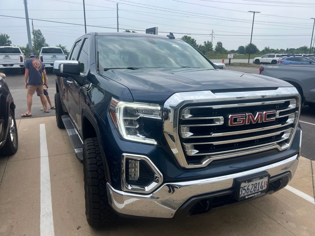 Used 2021 Pacific Blue Metallic GMC SLT image 10