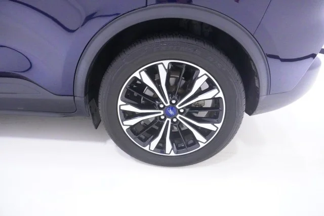 Used 2021 BLUE Ford SEL image 11