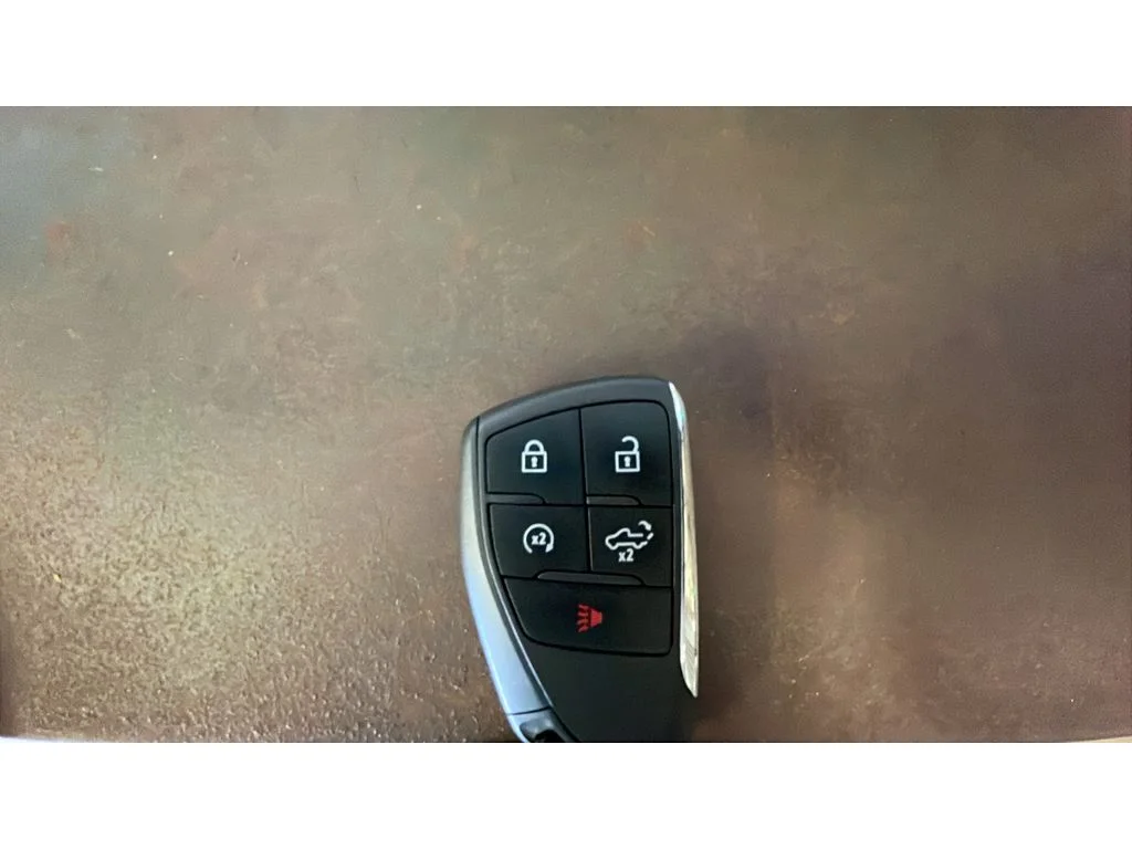 Used 2024 Metallic GMC Denali image 20