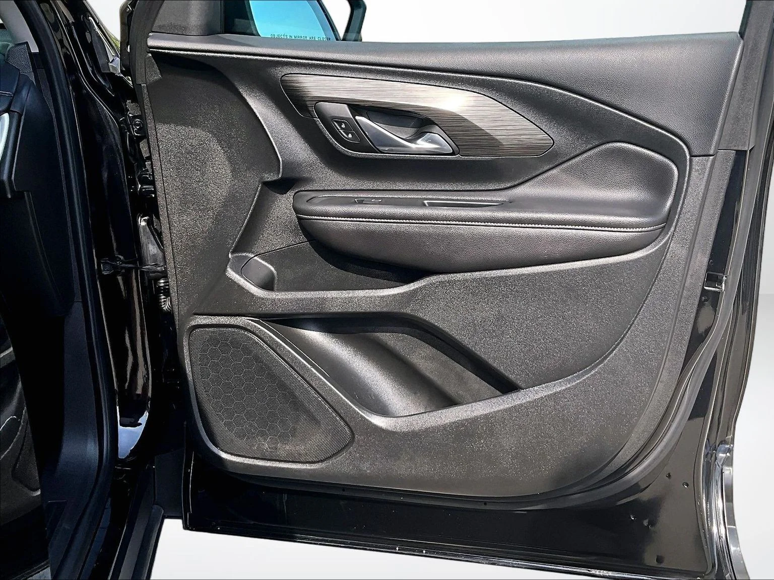 Used 2022 Black GMC SLE image 24