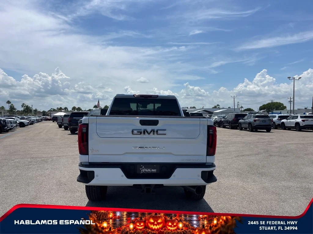 New 2026 Glacier White Tricoat GMC Denali Ultimate image 6