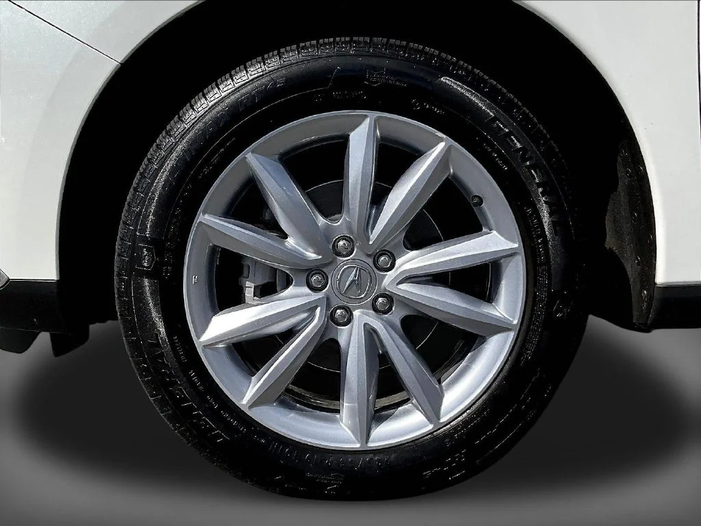 Used 2023 Platinum White Pearl Acura Base image 33