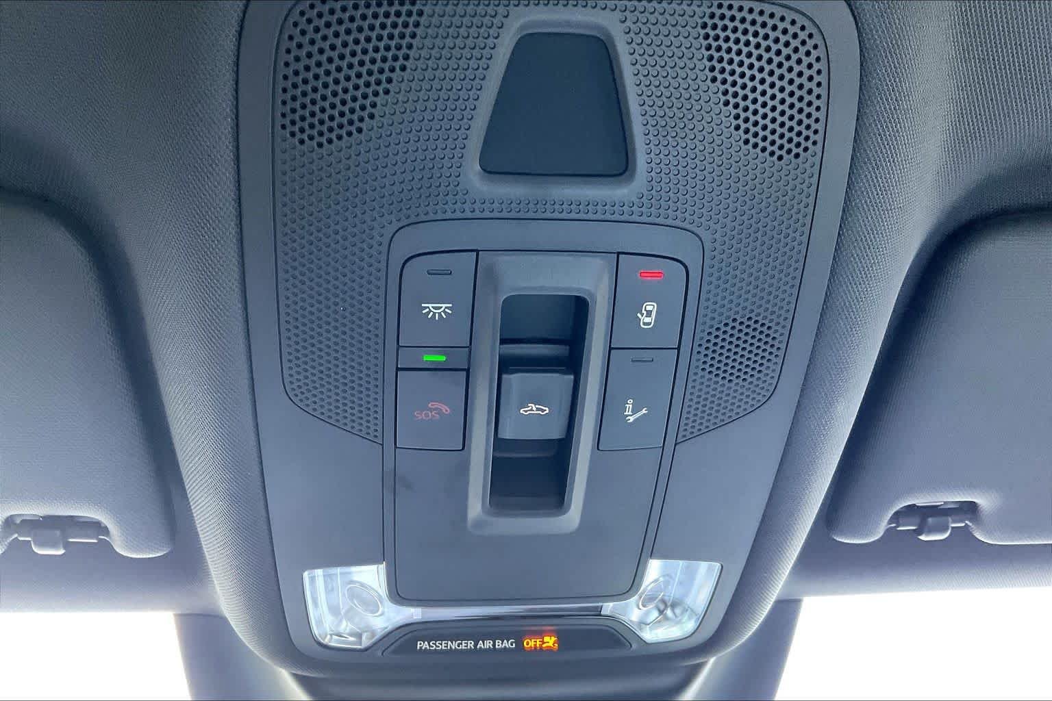 Used 2026 Kemora Gray Metallic Audi  image 32