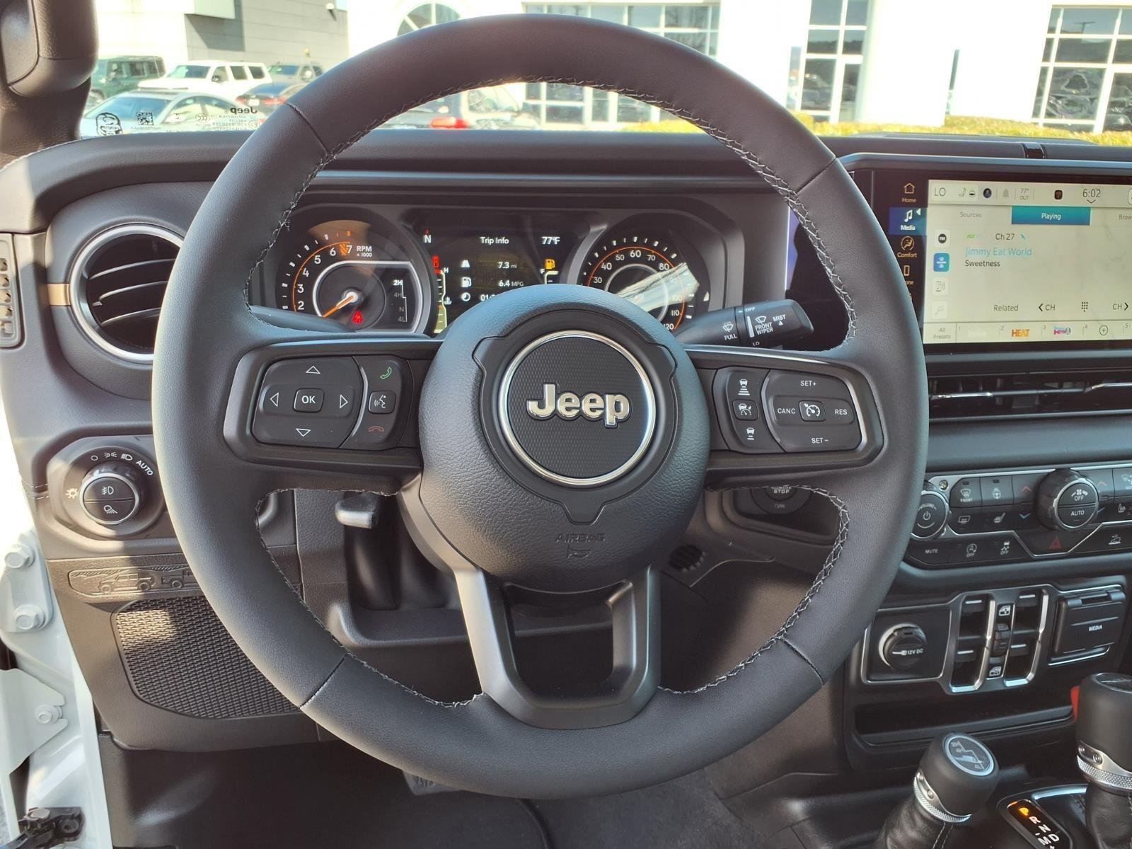 New 2026 Bright White Clear-Coat Exterior Paint Jeep Sahara image 17