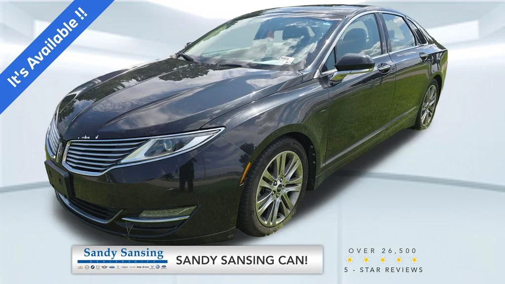 Used 2013 Black Lincoln Base image 1