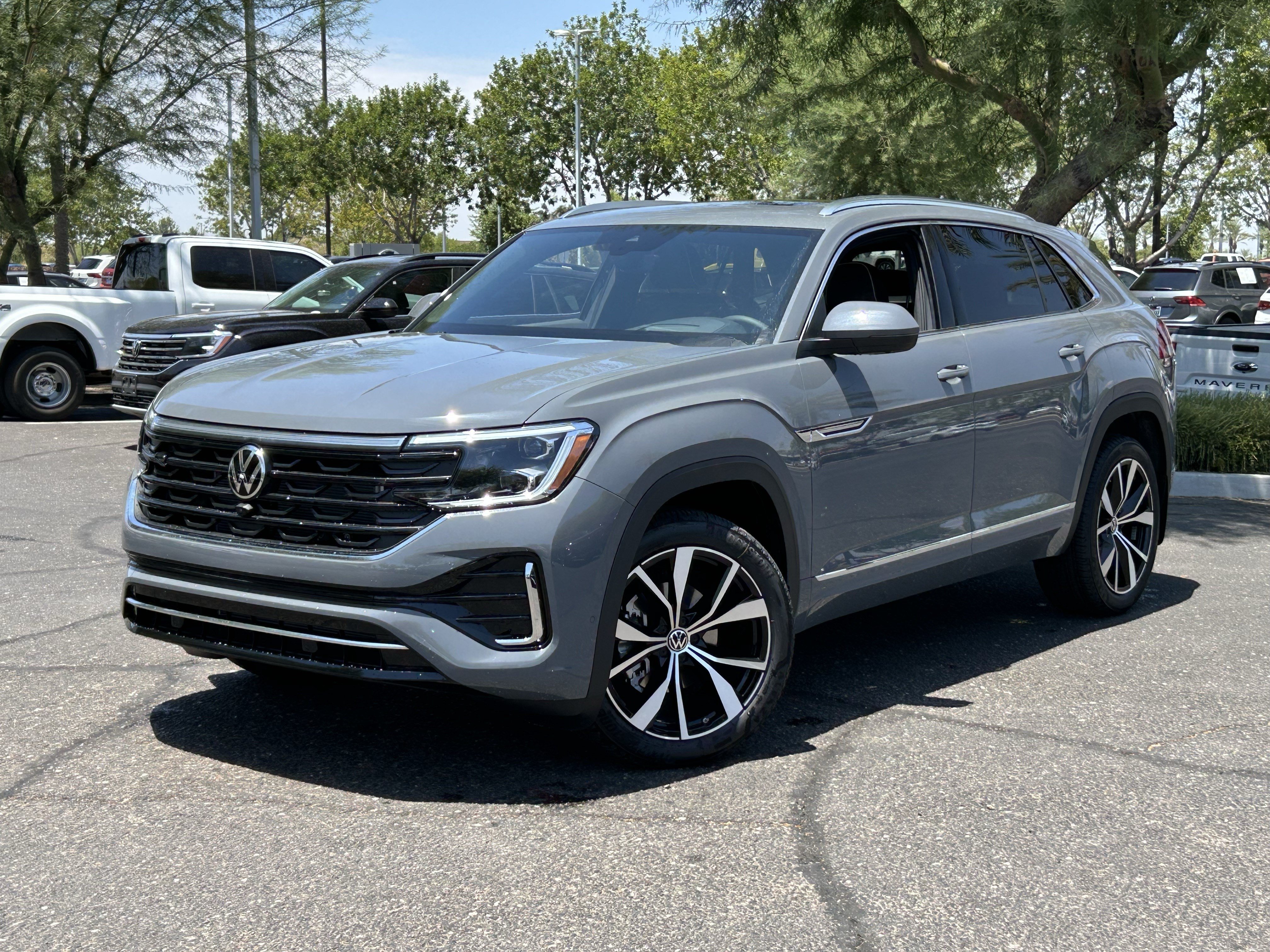 New 2026 Pure Gray Volkswagen 2.0T SEL Premium R-Line image 21