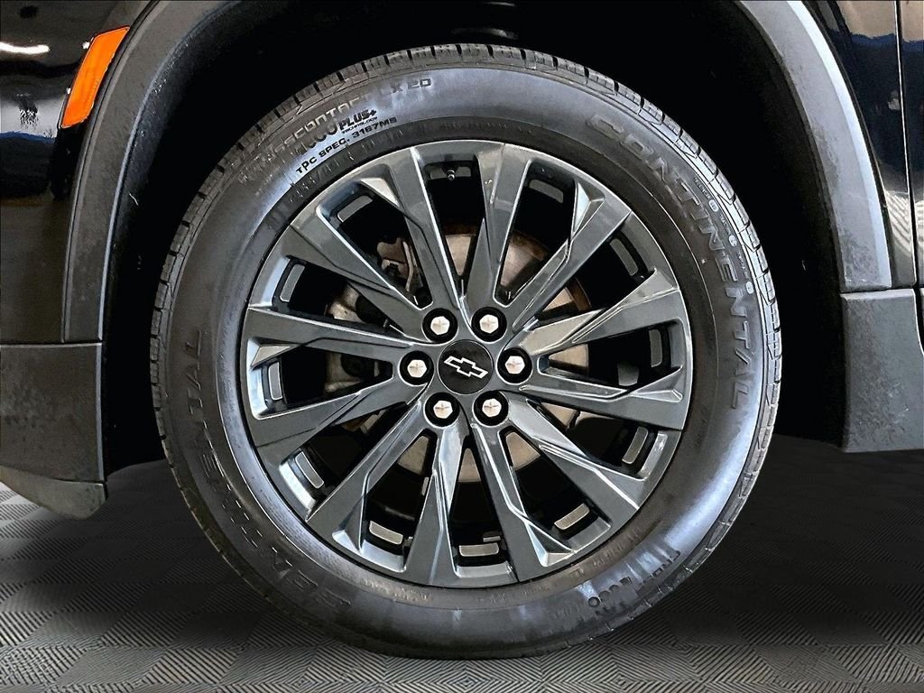 Used 2023 Black Chevrolet RS image 7