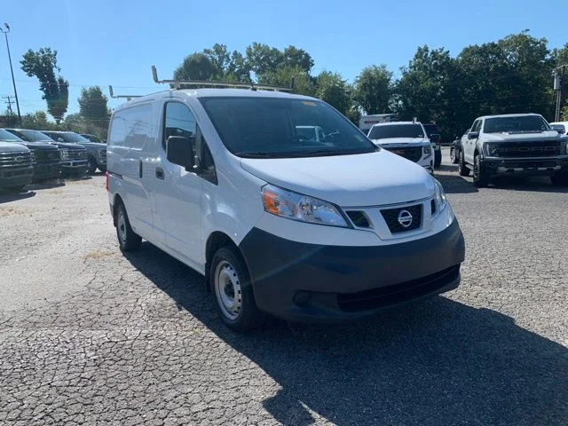 Used 2019 Nissan NV200 S with VIN 3N6CM0KN6KK699492 for sale in Hendersonville, NC