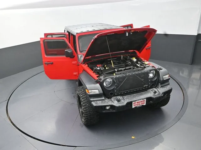 Used 2018 Red Jeep Unlimited Sport image 39