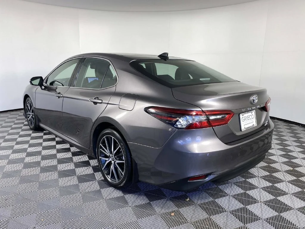Used 2024 Predawn Gray Mica Toyota XLE image 6