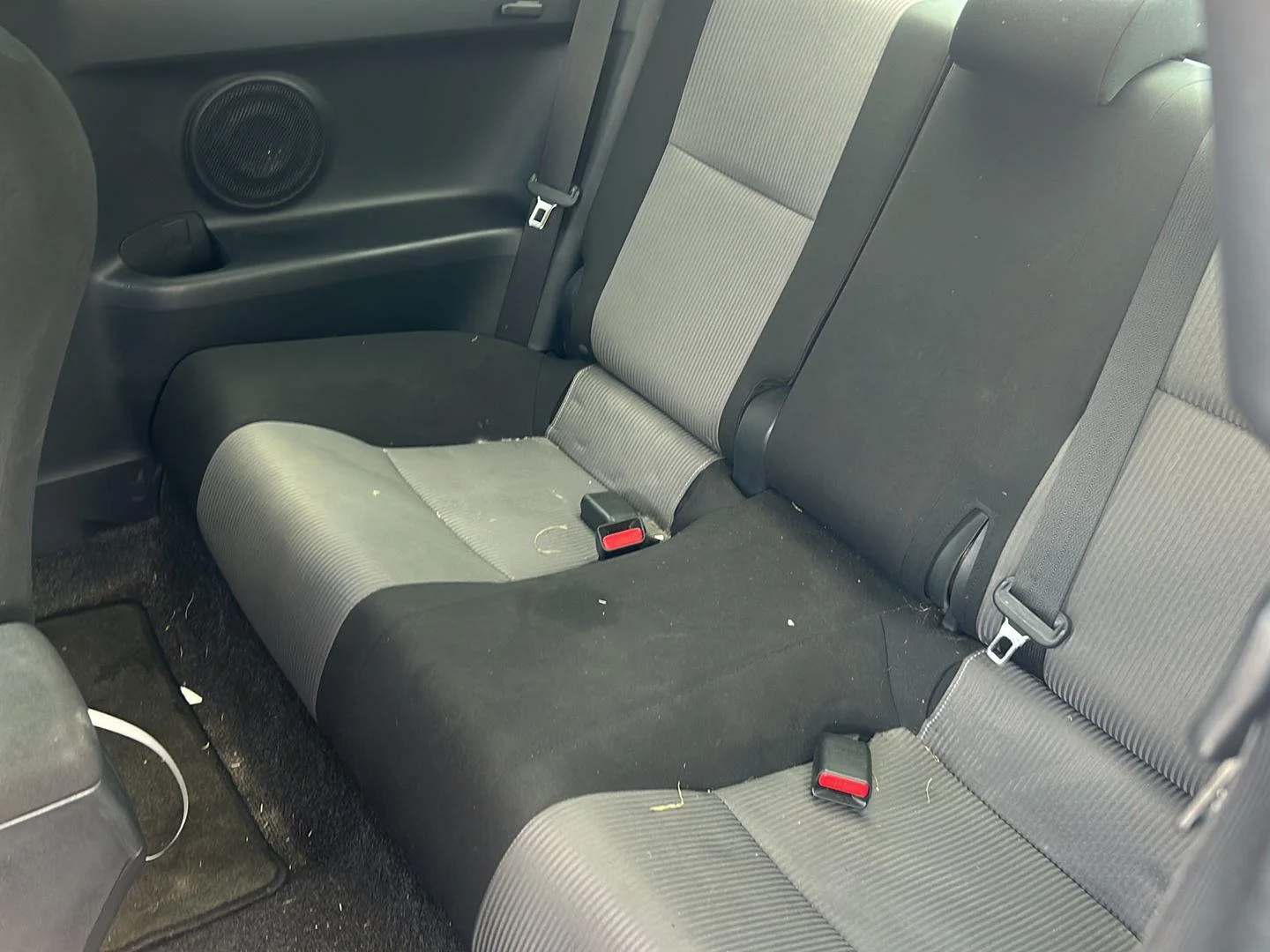 Used 2014 Super White Scion  image 11