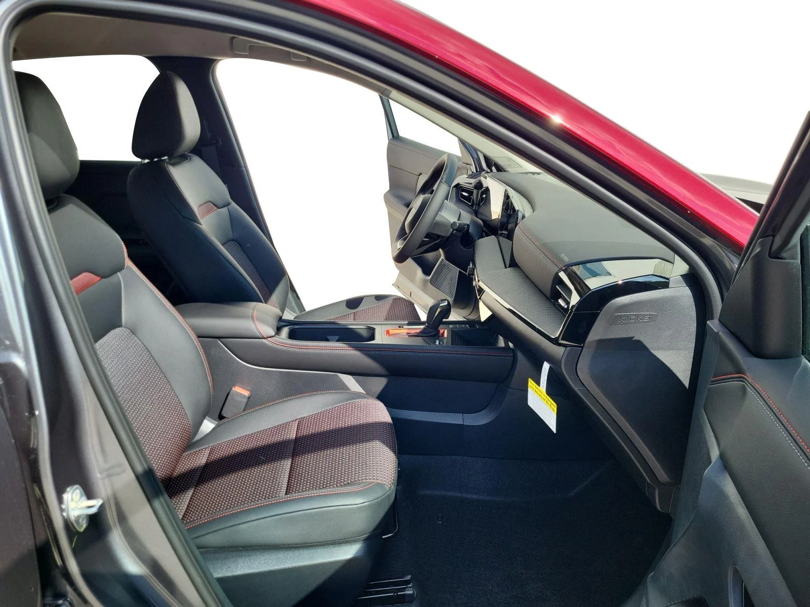 2026 Nissan KICKS SR AWD - Photo 26