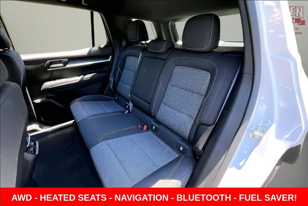 Used 2026 White GMC Elevation image 21