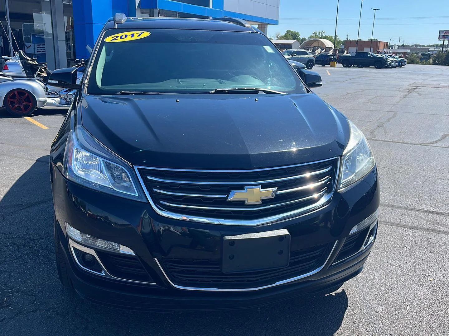 Used 2017 MOSAIC BLACK METALLIC Chevrolet LT image 8
