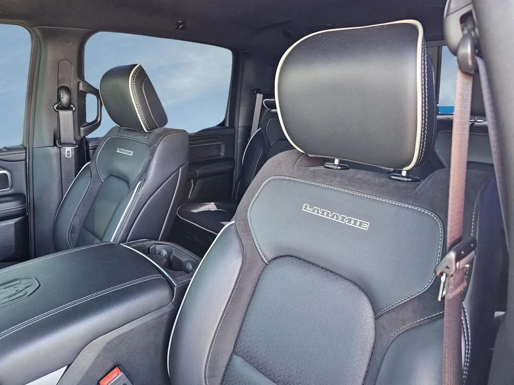 Used 2025 Diamond Black Cry Ram Laramie image 18