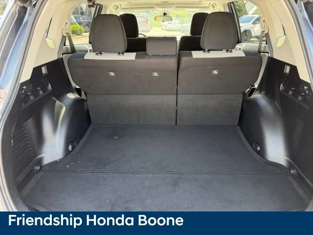 Used 2018 Gray Toyota XLE image 37