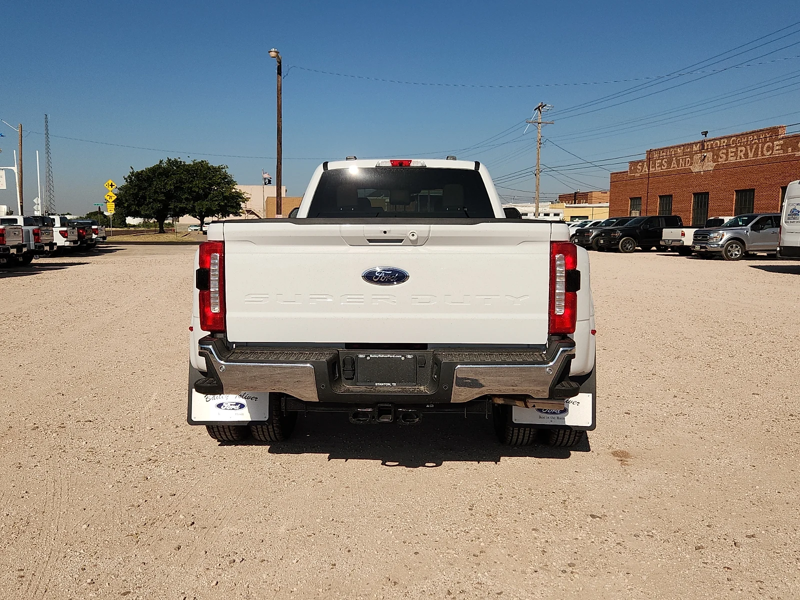 New 2026 Oxford White Ford Lariat image 6