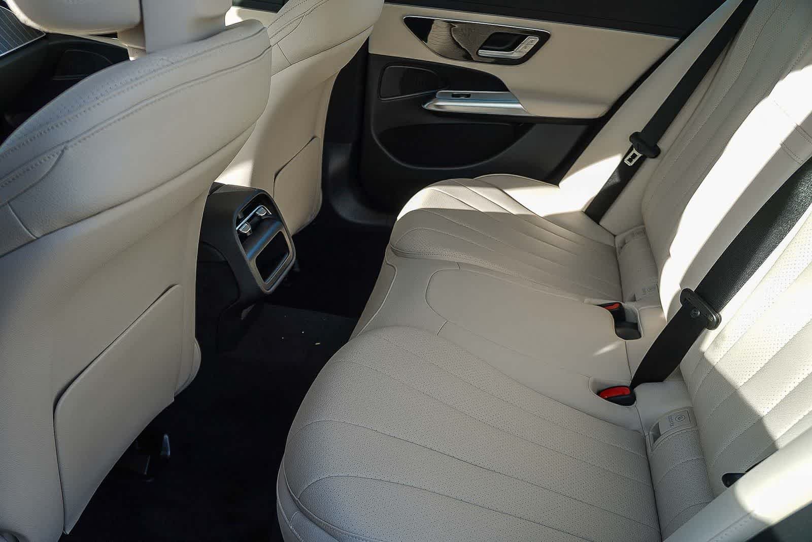 New 2026 Obsidian Black Metallic Mercedes-Benz E 350 image 22