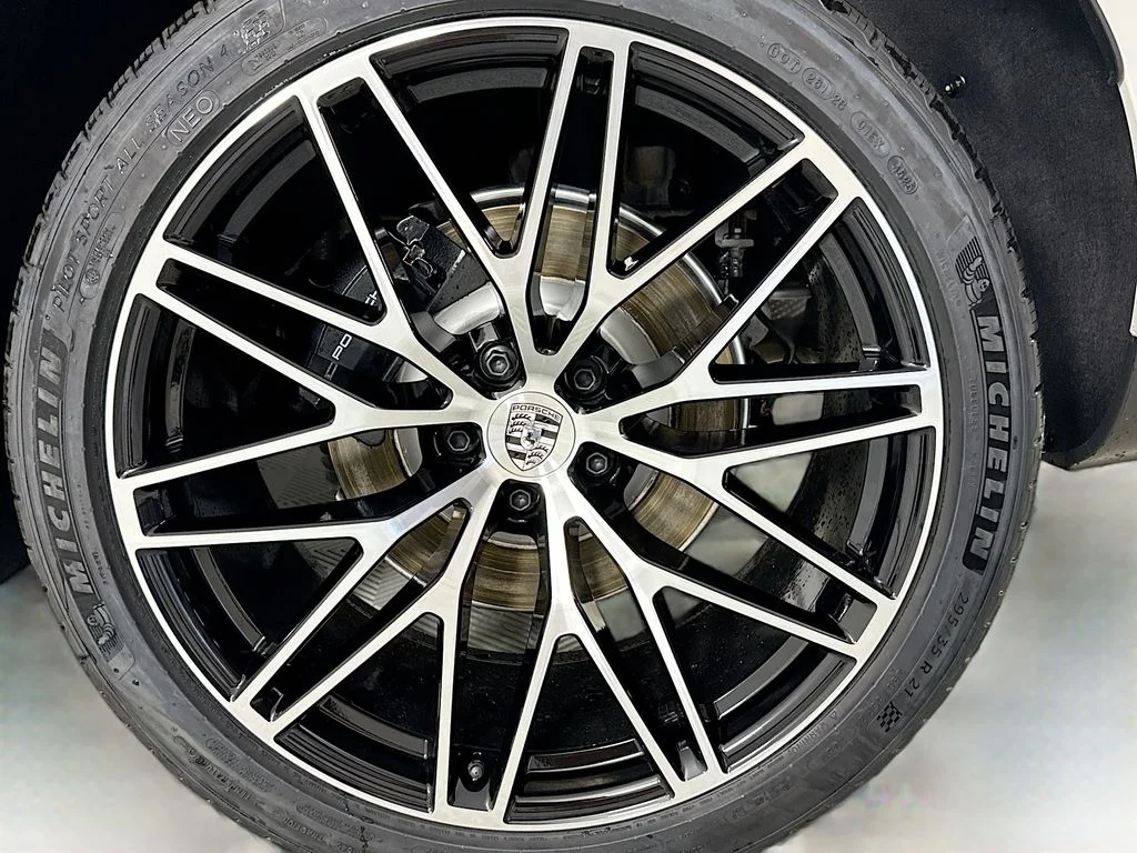 New 2026  Porsche  image 32