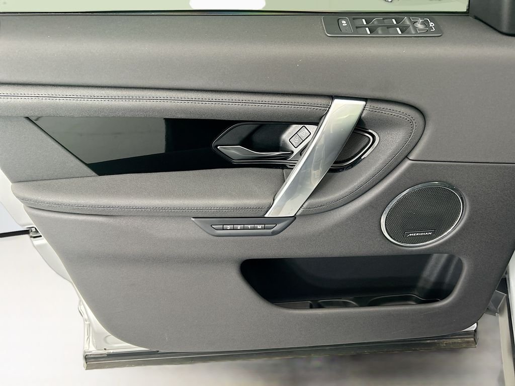 2025 Land Rover Discovery Sport S - Photo 22